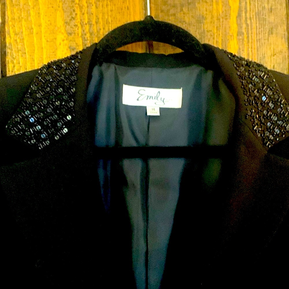 Emily skirt suit